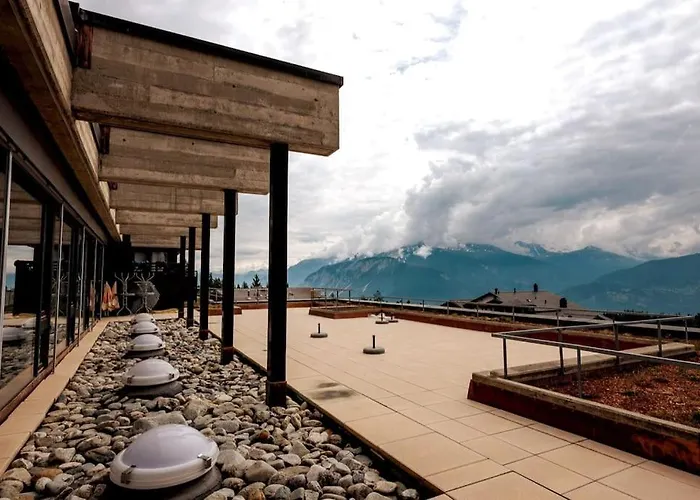 Small But Wow! With Pool @ The Apartment *